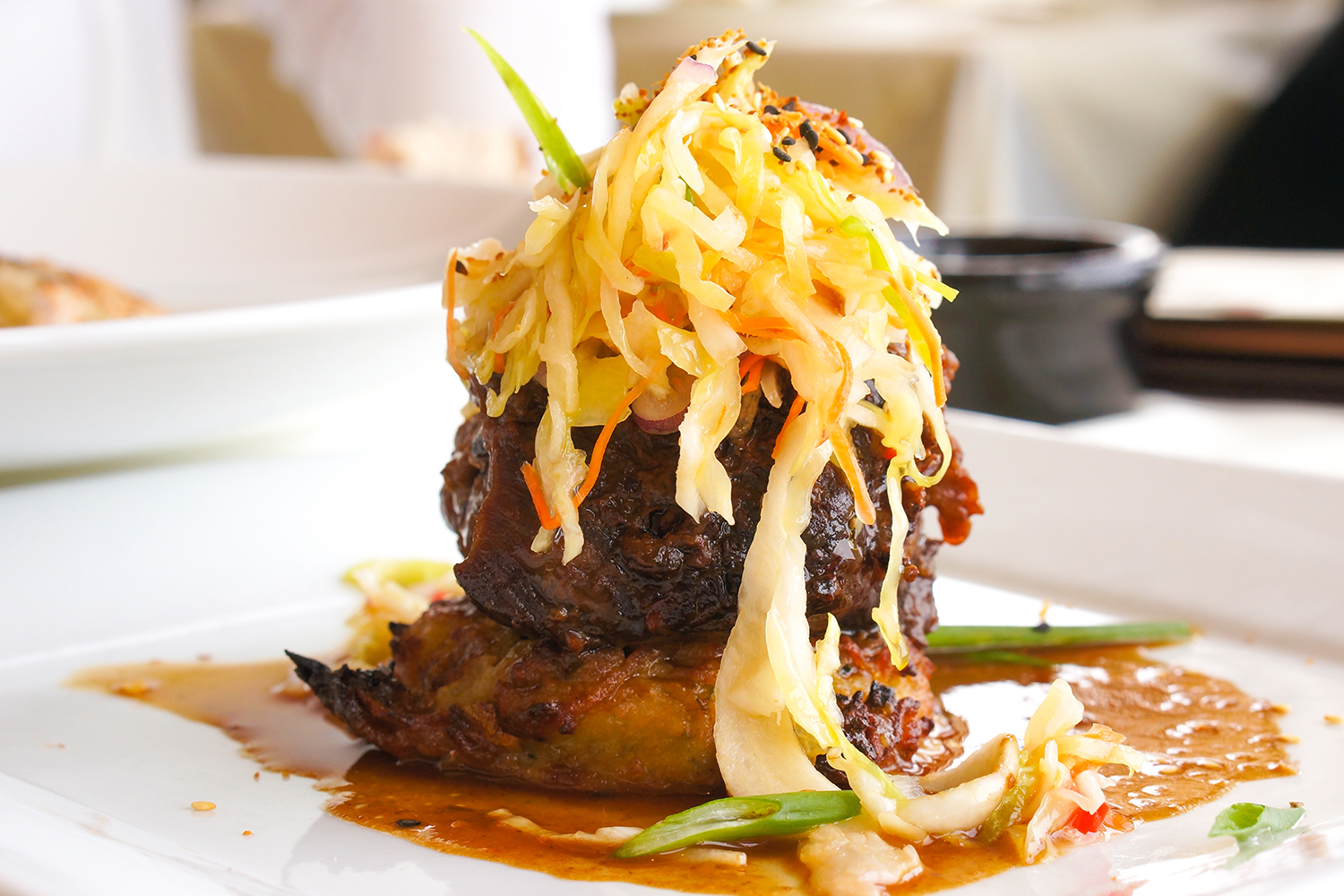 Cerdo con vegetales<br>